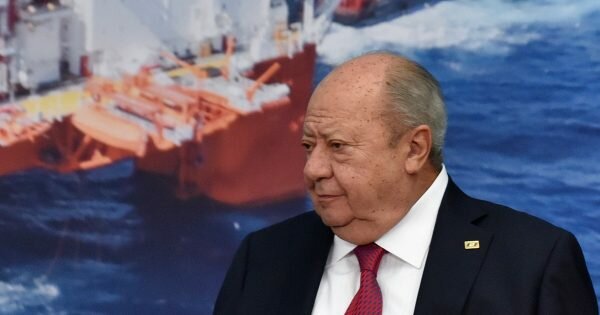 Corren a Deschamps del sindicato de Pemex; agarra chamba en outsourcing
