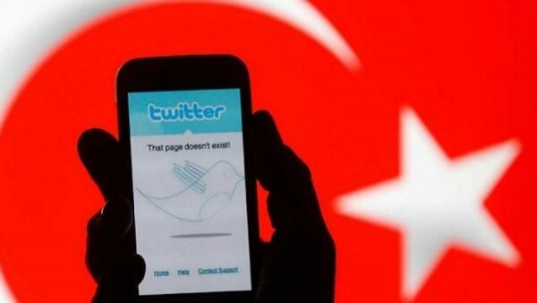 Aprueban en Turquía polémica ley sobre redes sociales; les permitirá a autoridades censurar contenidos