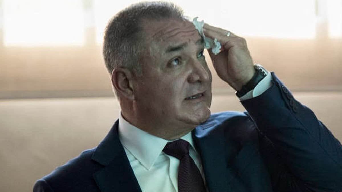 El exsecretario de Seguridad Pública Genaro García Luna podría obtener el beneficio de testigo protegido en dado caso que ayude a destapar la red de corrupción en sexenios pasados. Aquí te dejamos la colaboración de nuestro columnista Federico la Mont.