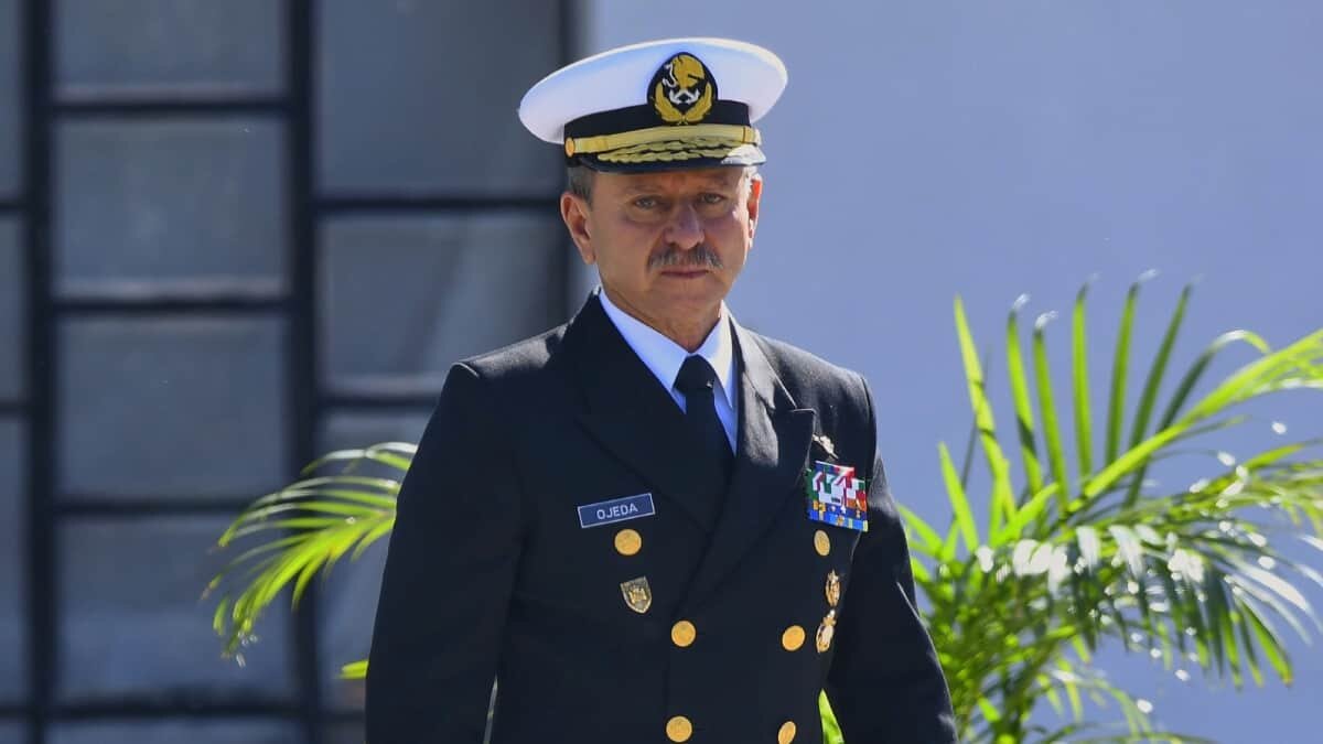 Secretario de Marina infectado de Covid-19 por segunda ocasión