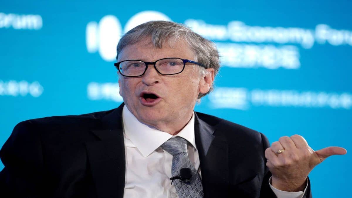 El fundador de Microsoft, Bill Gates, aconsejó al presidente, Andrés Manuel López Obrador que concentrarse más en la educación, que en el petróleo.