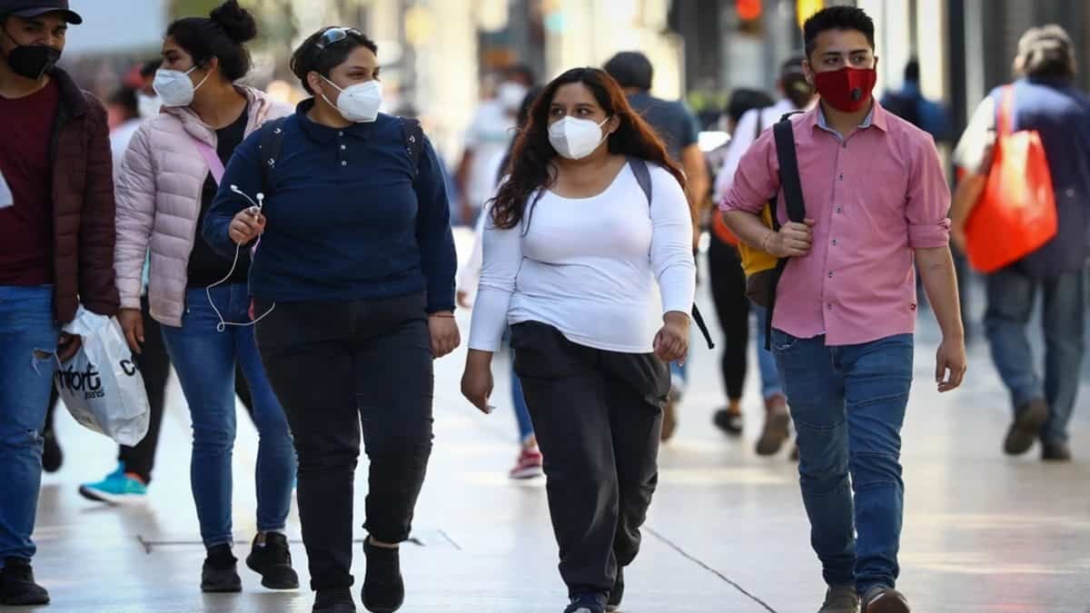 La Secretaría de Salud reportó que México contabiliza 875 defunciones por Covid-19 en las últimas 24 horas, sumando 178 mil 965 muertes totales.