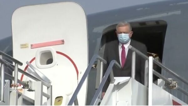 Video: Inaugura AMLO pista de Aeropuerto de Santa Lucía