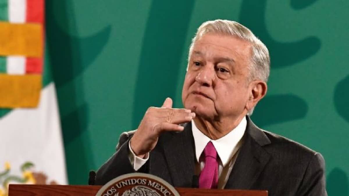 AMLO manifestó no estar de acuerdo con regular las redes sociales, tal como lo propone el senador Ricardo Monreal.