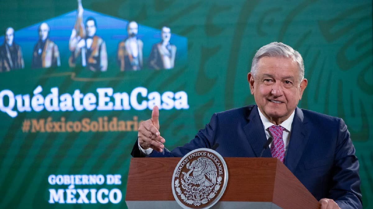 AMLO aseguró que recibió un tratamiento experimental para mitigar los efectos del Covid-19 que padeció recientemente.