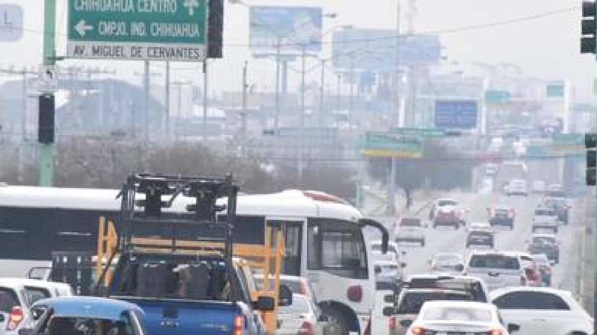AMLO aseguró que ya se restableció 80% del servicio eléctrico en el norte de México tras el mega apagón del lunes.