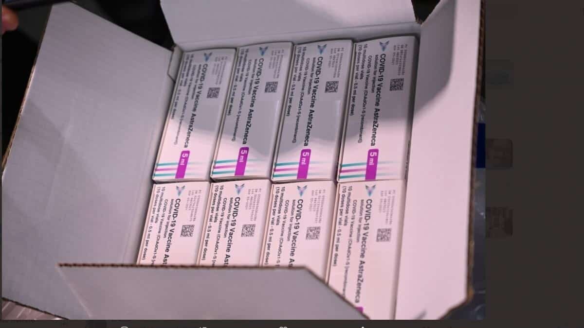 AMLO indicó que este domingo llegarán a México casi un millón de vacunas contra Covid-19 de la farmacéutica AstraZeneca.