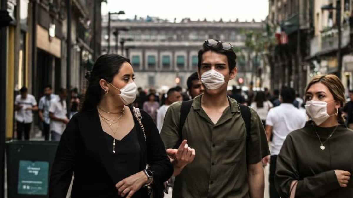 AMLO negó que vaya a usar cubrebocas, además que indicó que no se impondrá su utilización en México.