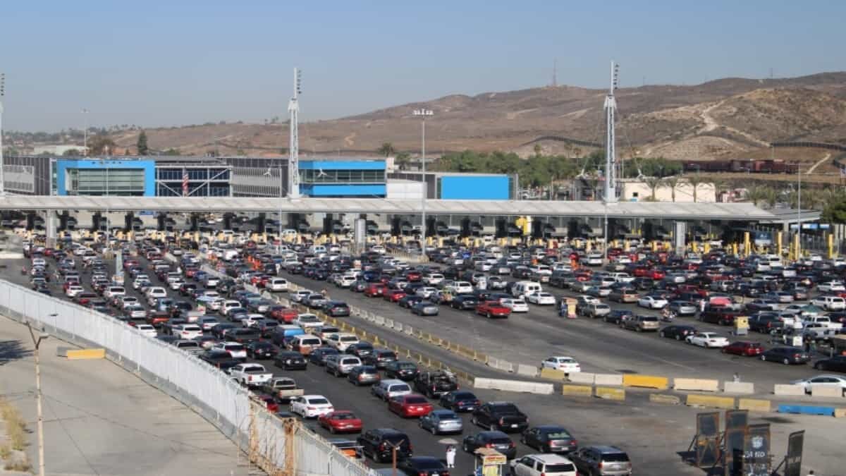 Extienden México y EU cierre de frontera a viajes no esenciales hasta el 21 de marzo