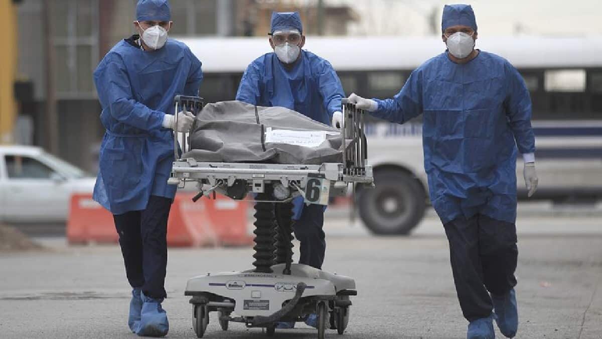El hombre además de sus pulmones donó sus riñones y sus córneas con lo que benefició a cuatro pacientes más.