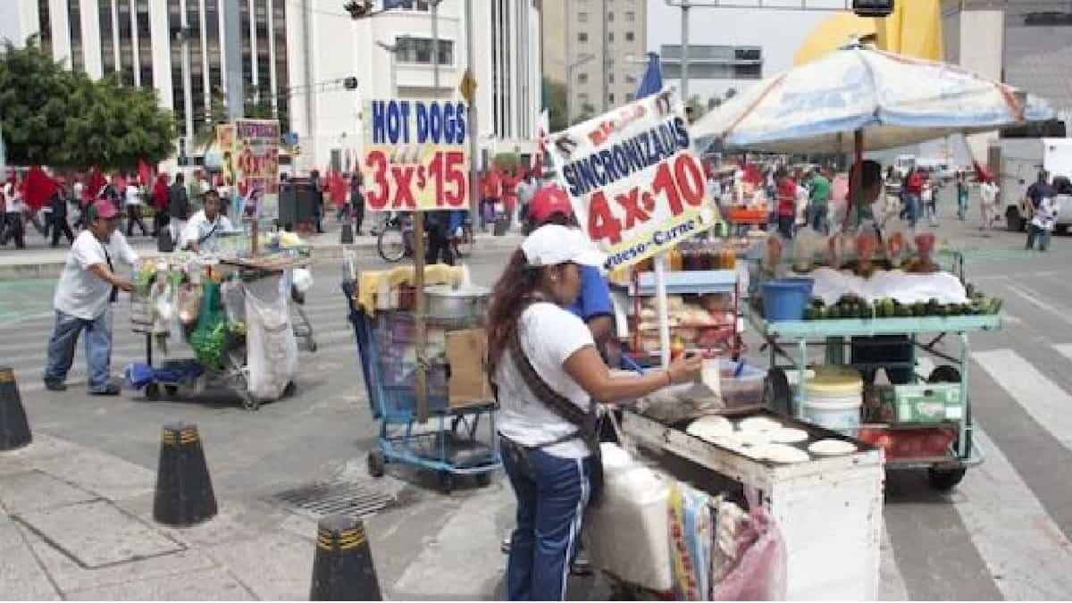La crisis económica emanada del Covid-19 seguirá afectando el empleo en 2021, siendo los trabajos informales los que registren la mayor recuperación.