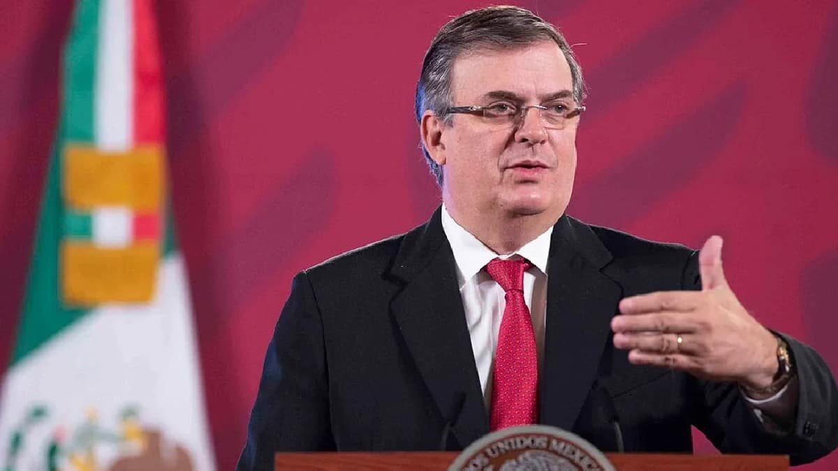 El canciller Marcelo Ebrard confirmó este lunes que México recibirá vacunas de AstraZeneca, en los meses de febrero y marzo, por medio del mecanismo COVAX.