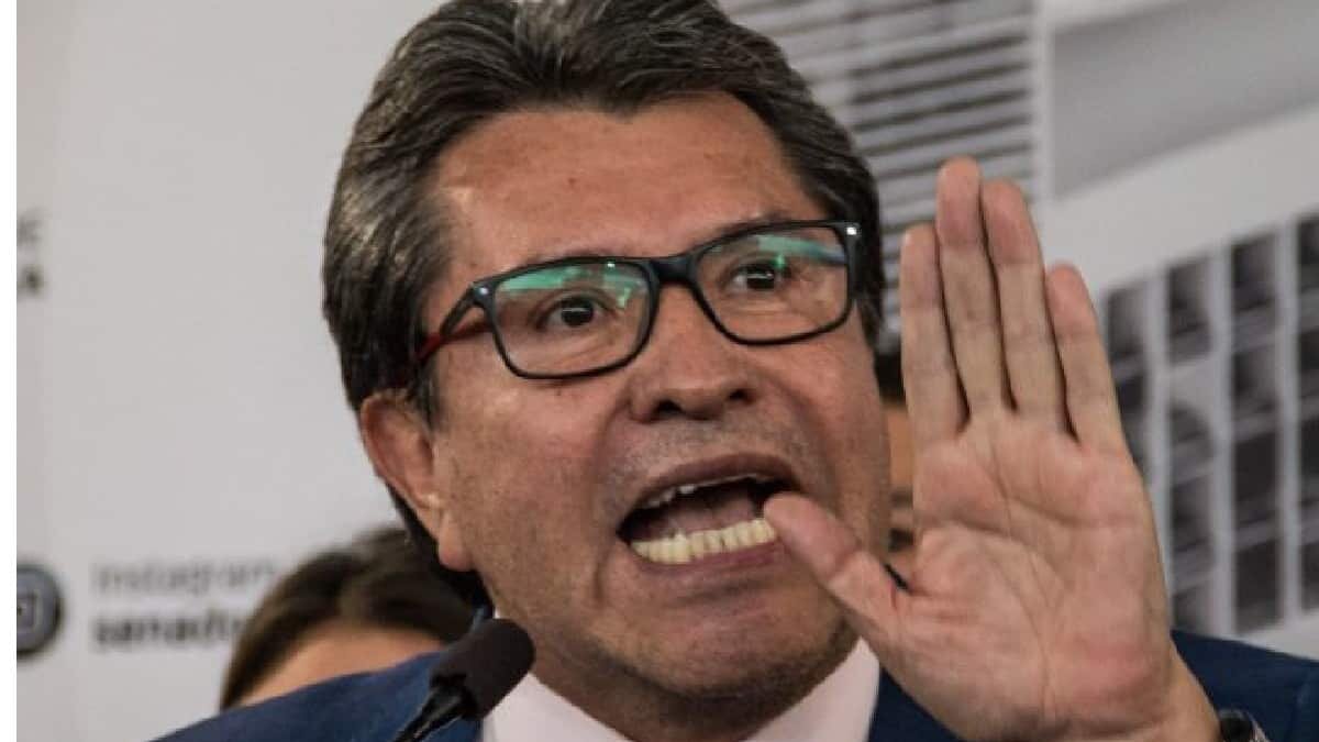 La democracia enfrenta nuevos riesgos ante la posibilidad de que se regulen las redes sociales y se aprueben la reforma eléctrica de AMLO.