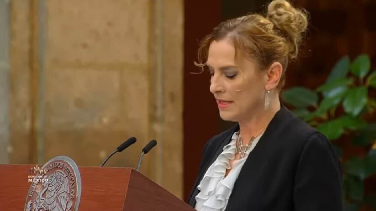 Lilly Téllez aseguró que el discurso de Beatriz Gutiérrez se trató más de un ataque contra la prensa que una clase de historia.