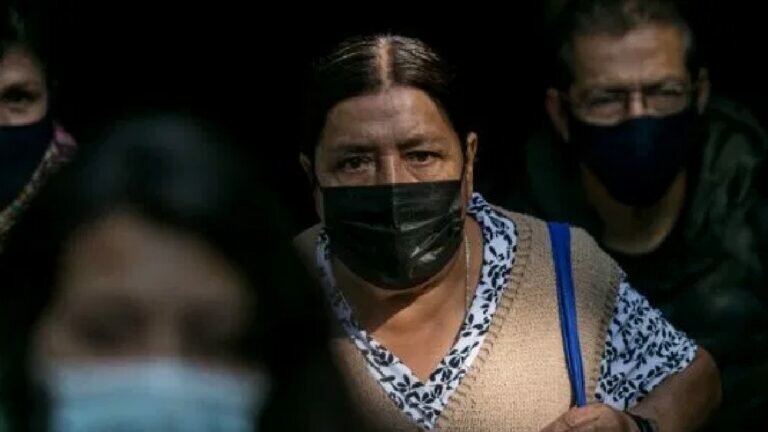 Debido a los efectos negativos en la salud mental, la pandemia de Covid-19 en México duplicó en un año la demanda de antidepresivos, ansiolíticos y otros fármacos.