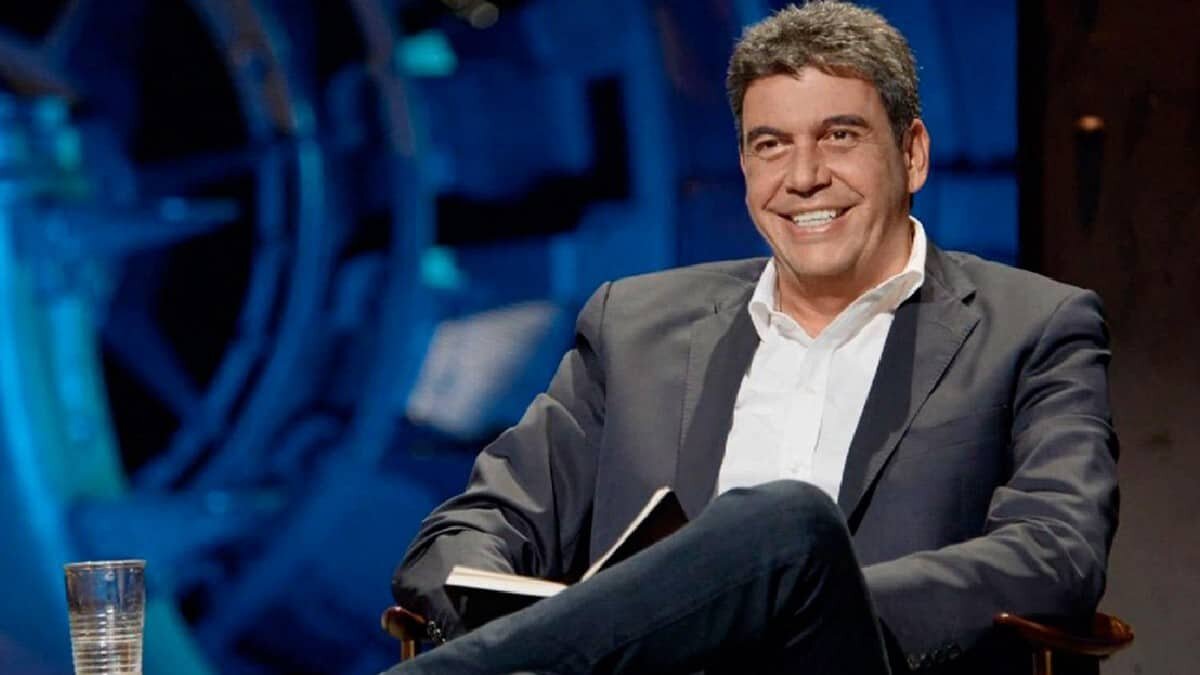 Elías Ayub fue criticado luego de lanzar en redes sociales lo que consideró la fórmula del éxito.