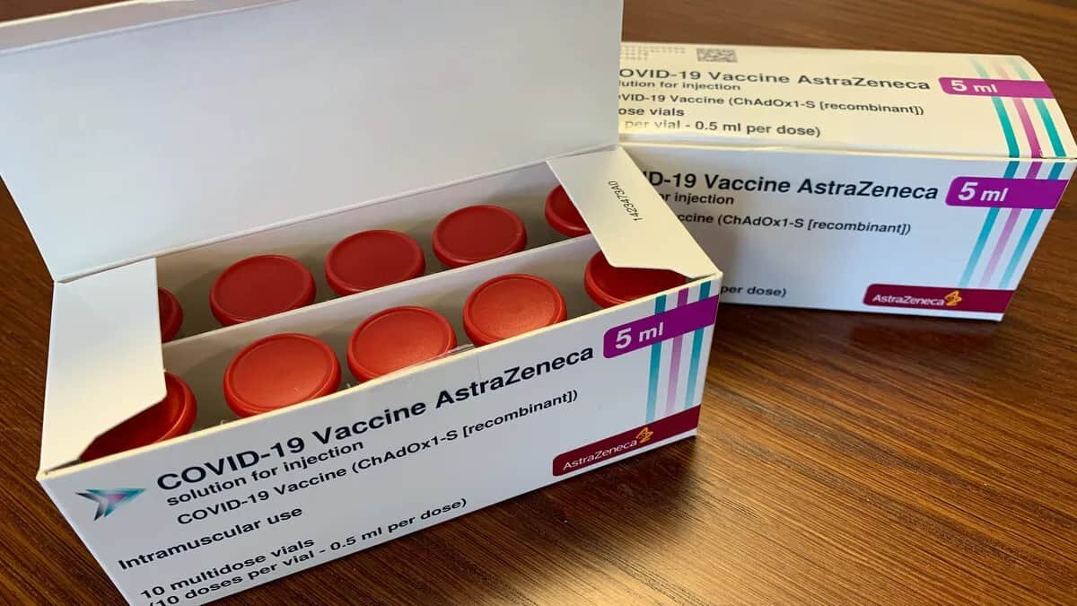 Por el momento descartaron riesgos sobre posibles riesgos en México relacionados sobre la aplicación de la vacuna de AstraZeneca.