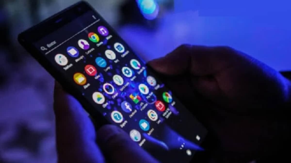 Cae red 4G de Telcel y afecta a miles de usuarios