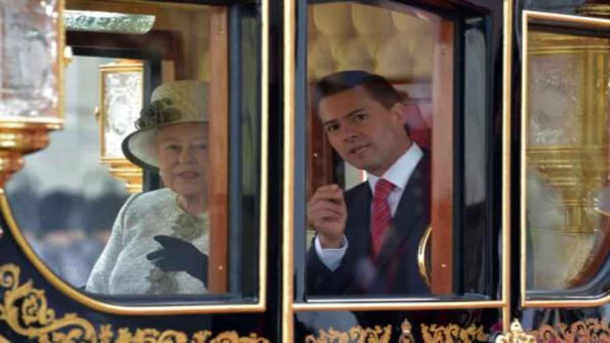 Se supo que en el viaje de Peña Nieto al Reino Unido, asistieron 200 personas.