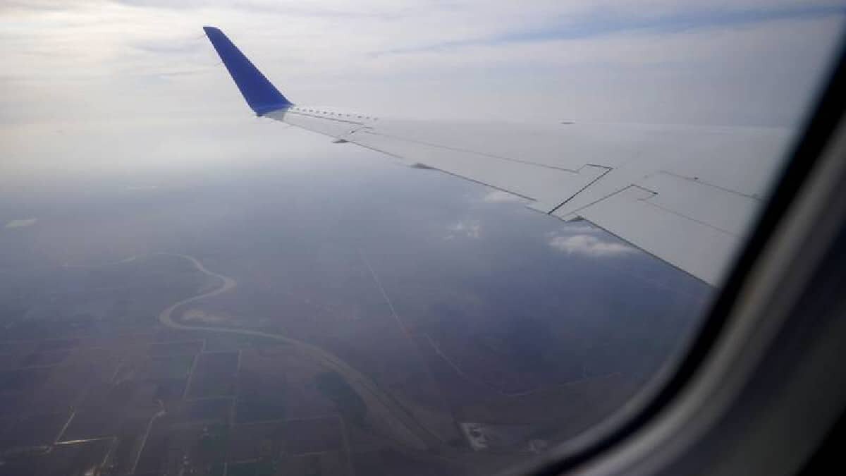 Amenazan a controladores aéreos por divulgar que casi chocan aviones en CDMX