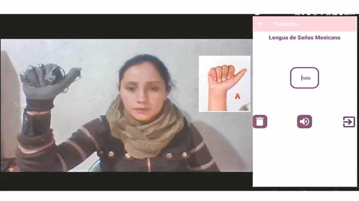 Desarrollan ingenieras del IPN guantes para traducir la Lengua de Señas Mexicana