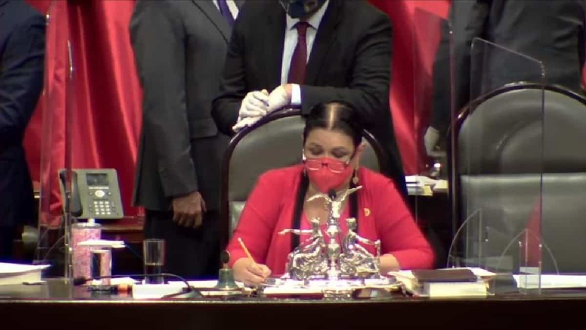 Los diputados avalaron la reforma para regular el outsourcing, con lo que los derechos de los trabajadores quedarán protegidos.