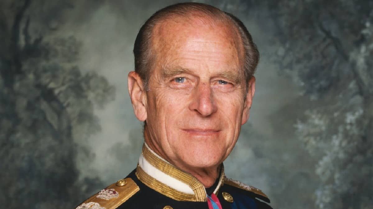 El Palacio de Buckingham anunció este viernes el fallecimiento de el príncipe Felipe de Edimburgo, marido de la reina Isabel II, murió a los 99 años.