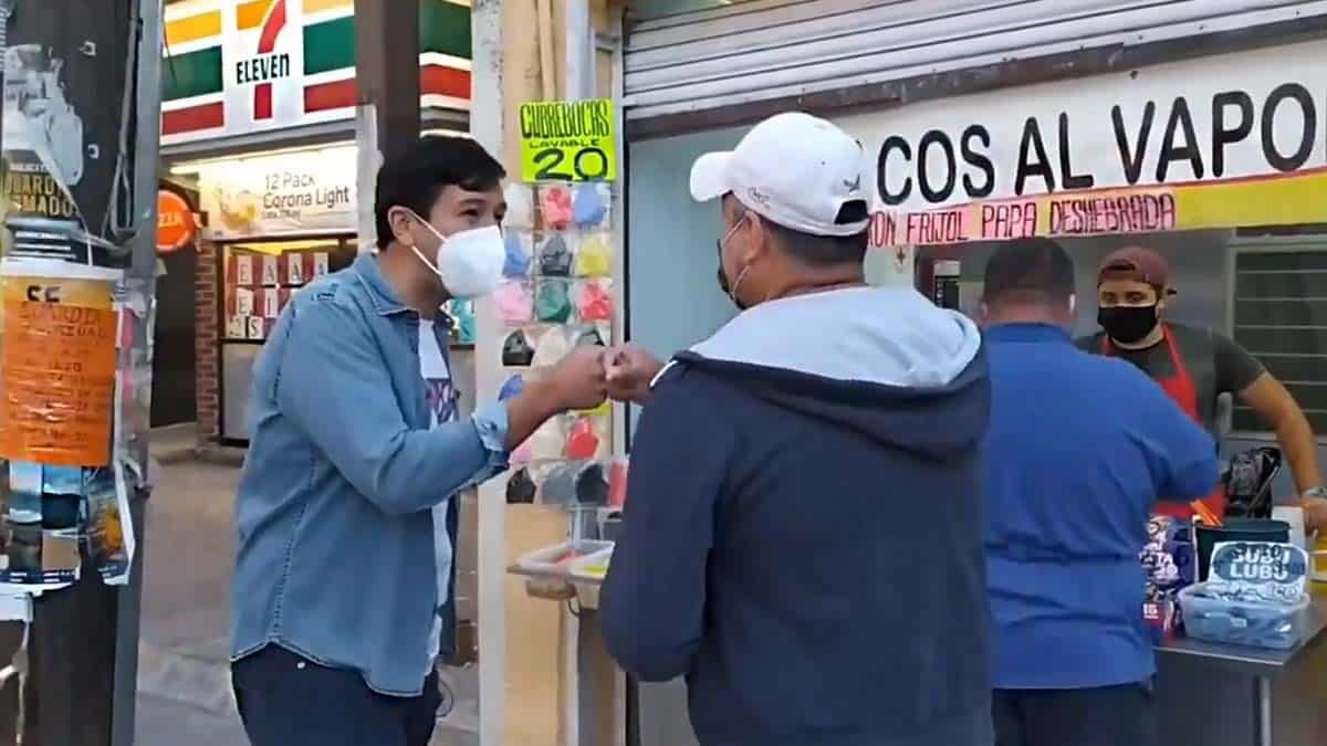 Pedro Kumamoto arrancó su campaña en Zapopan al puro estilo de Ricardo Anaya, al subir al transporte público por lo que fue criticado en redes.