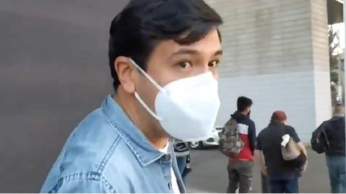 Pedro Kumamoto arrancó su campaña en Zapopan al puro estilo de Ricardo Anaya, al subir al transporte público por lo que fue criticado en redes.