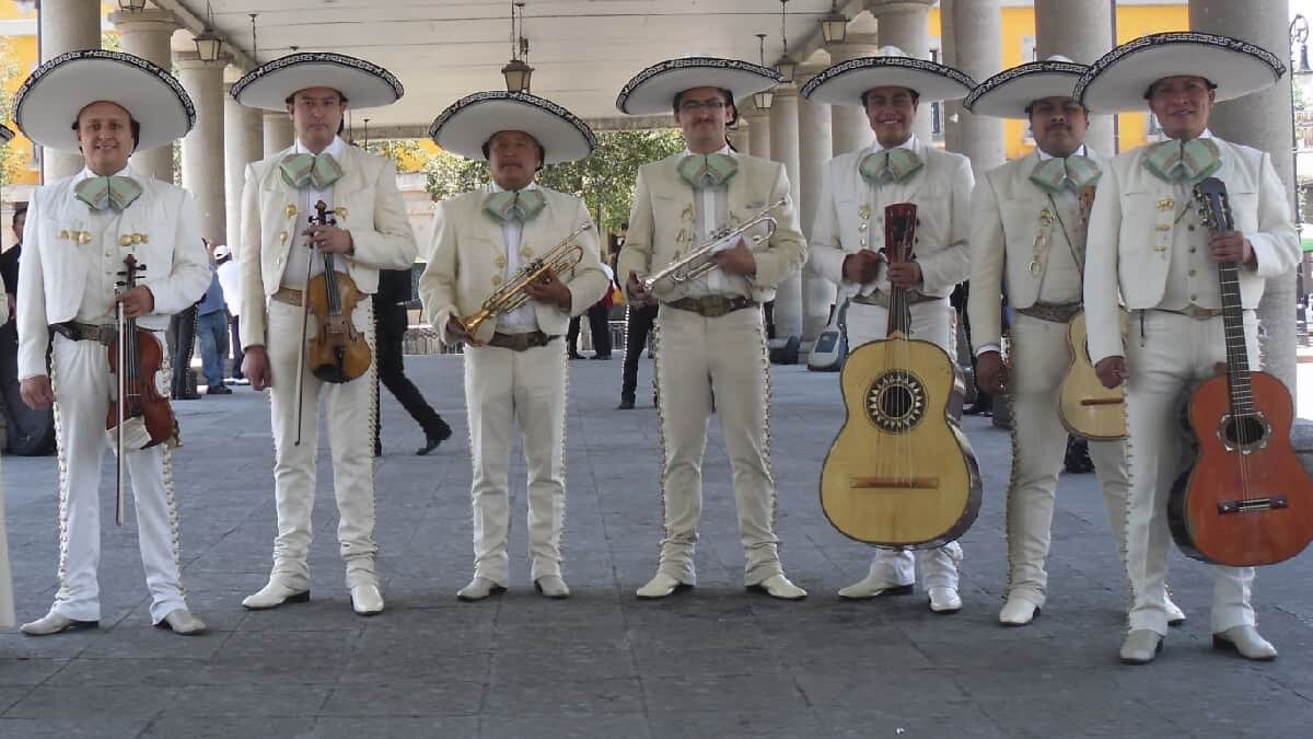 Proponen incluir a mariachis dentro de programas sociales