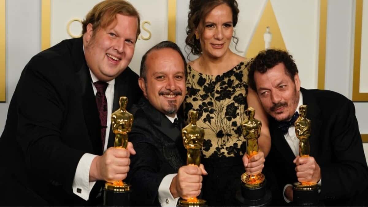 Los tres mexicanos fueron galardonaos con el Oscar por su trabajo en la categoría de Mejor Mezcla de Sonido por la película Soud of Metal.