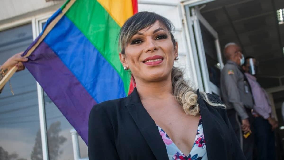 Conoce un poco de la historia de Fernanda Perera, primera mujer transexual en competir por una gubernatura en México.