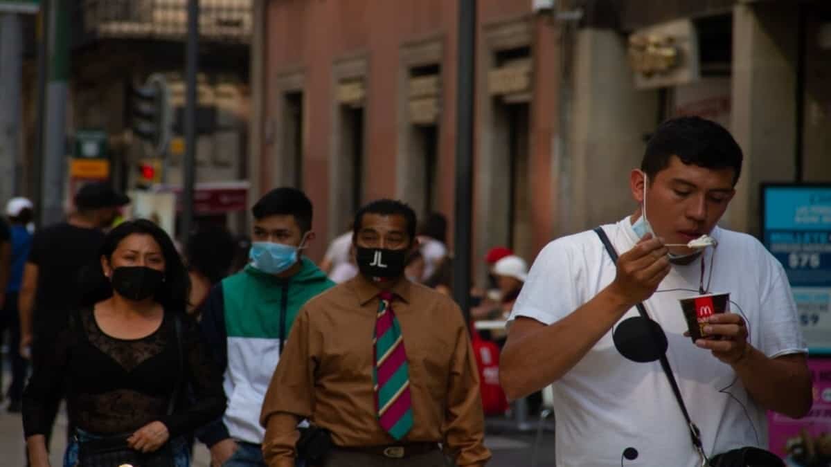 Tercera ola de Covid-19 es menos probable, pero no está descartada, aseguran