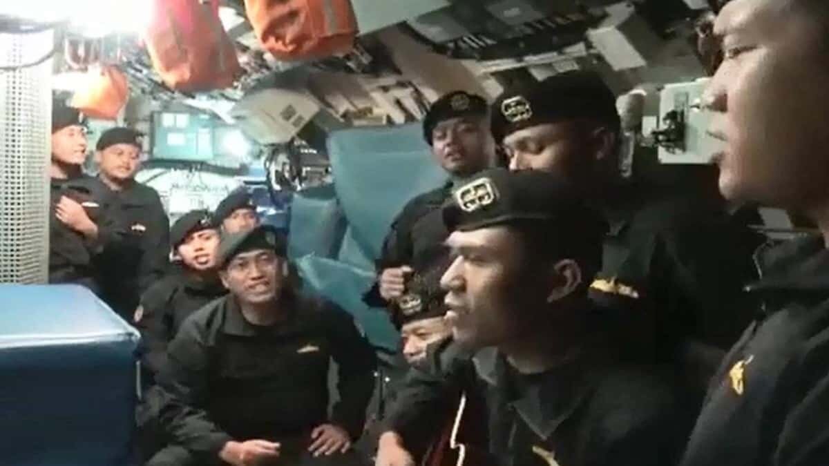 Video: Así cantaron 53 marinos antes de morir en submarino hundido en Indonesia