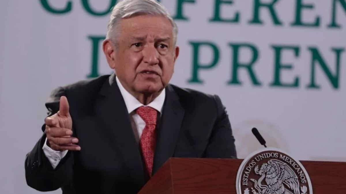 El presidente de México, Andrés Manuel López Obrador (AMLO), anunció que para el mes de julio se empezará a vacunar a las personas de 40 a 49 años, planea que para octubre se termine la vacunación.