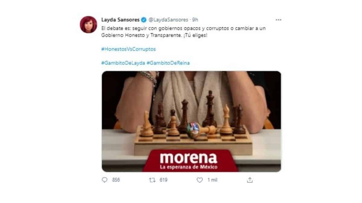 Critican a Layda Sansores por “piratearse” póster de ‘Gambito de Dama’ para debate político