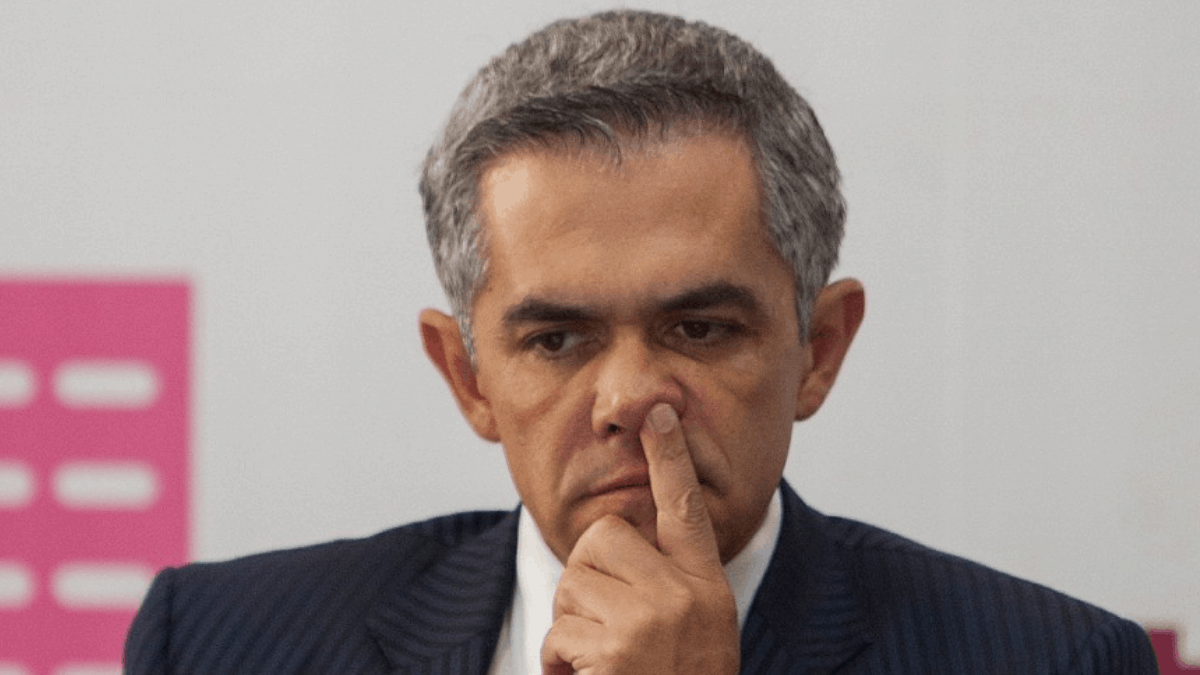 Tras las acusaciones como uno de los presuntos responsables del colapso de la Línea 12, Morena solicita el desafuero del exjefe de Gobierno de la CDMX, Miguel Ángel Mancera.