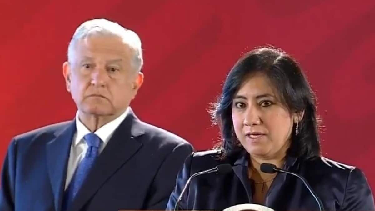 AMLO dejó la puerta abierta a un psoible revelo en la SFP, aunque no señaló una fecha.