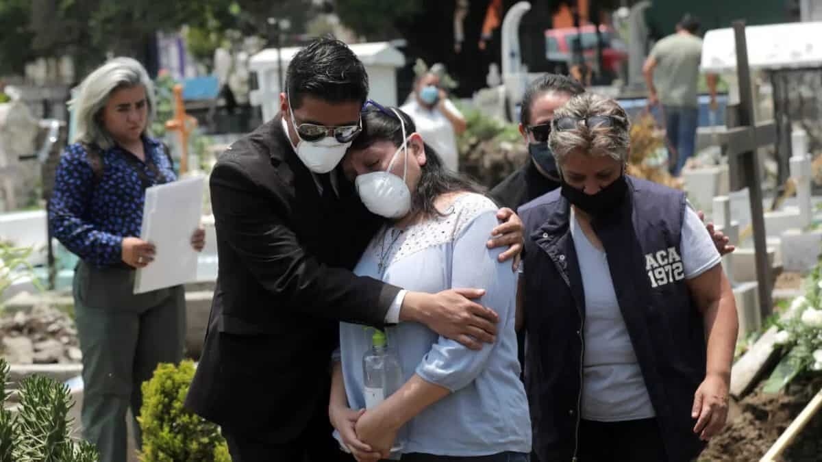 La pandemia se podría haber evitado si se hubiera actuado antes, aseguran.