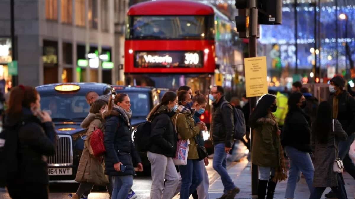 Reino Unido reportó por primera vez en la pandemia un día sin fallecimientos.