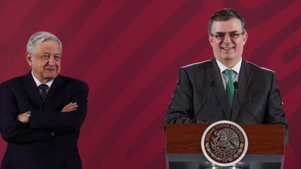Ebrard estalla contra The Economist y defiende a AMLO: "entiendan que no entienden"