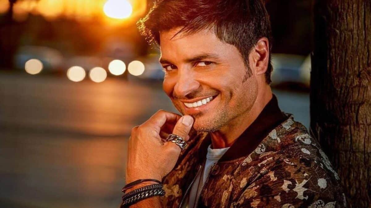 “¿Esta es la fila para ver a Chayanne?”, pregunta emocionada la mujer