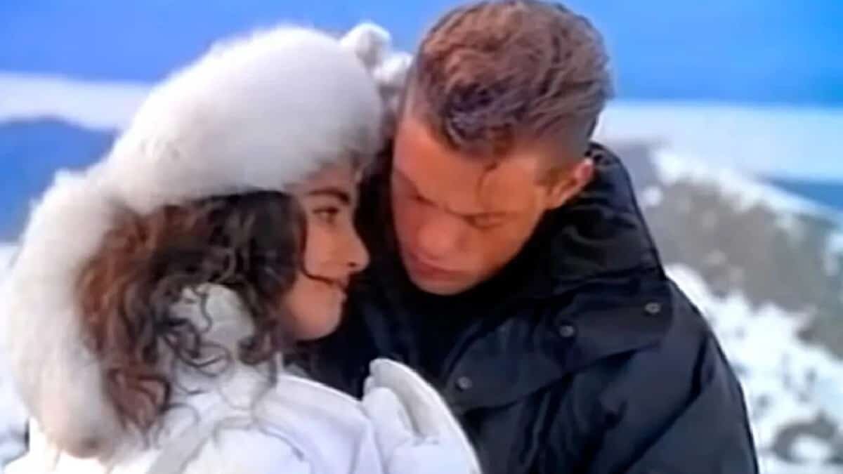 Esta es la historia de Entrégate, uno de los mayores éxitos de Luis Miguel en su larga carrera.