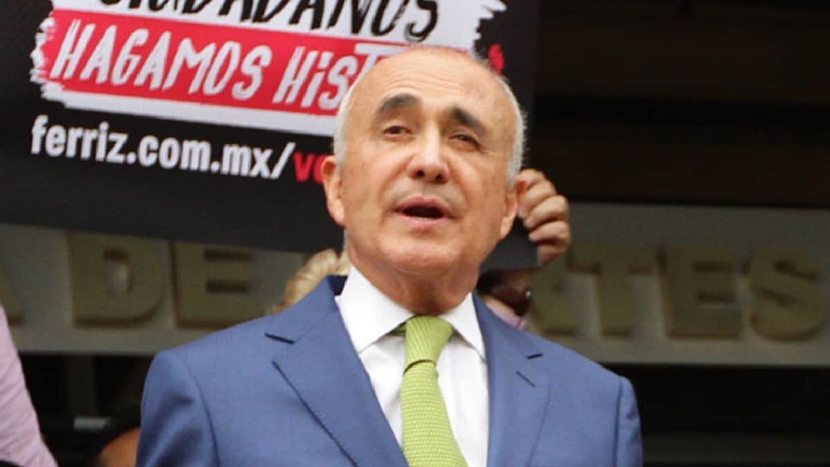 Pedro Ferriz indicó que Central FM saldrá totalmente del aire el 7 de junio, luego de las elecciones del mes venidero.