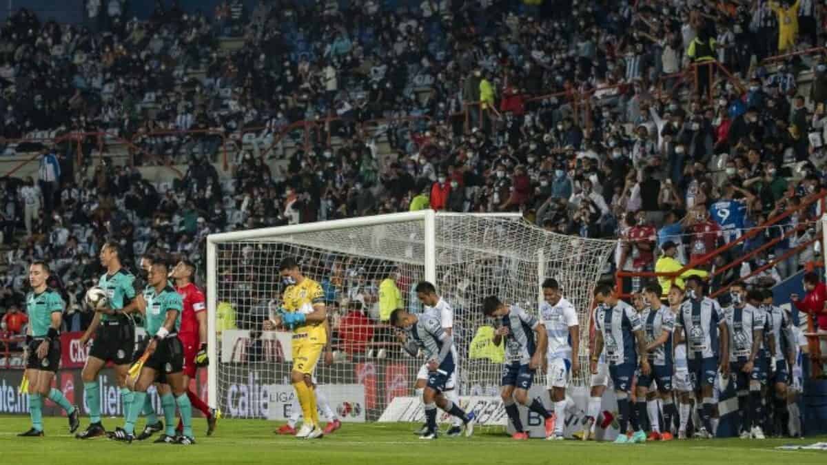 Por el sobrecupo en el partido, los Tuzos fueron multados por el Gob. de Hidalgo.