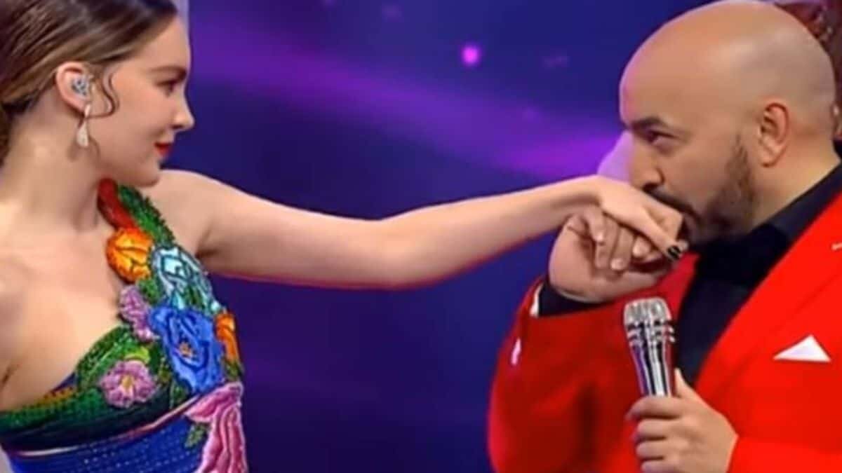 Doña Rosa, mamá de Lupillo Rivera, salió en defensa de su hijo y arremetió en contra de Belinda, pues estuvo de acuerdo con su relación.