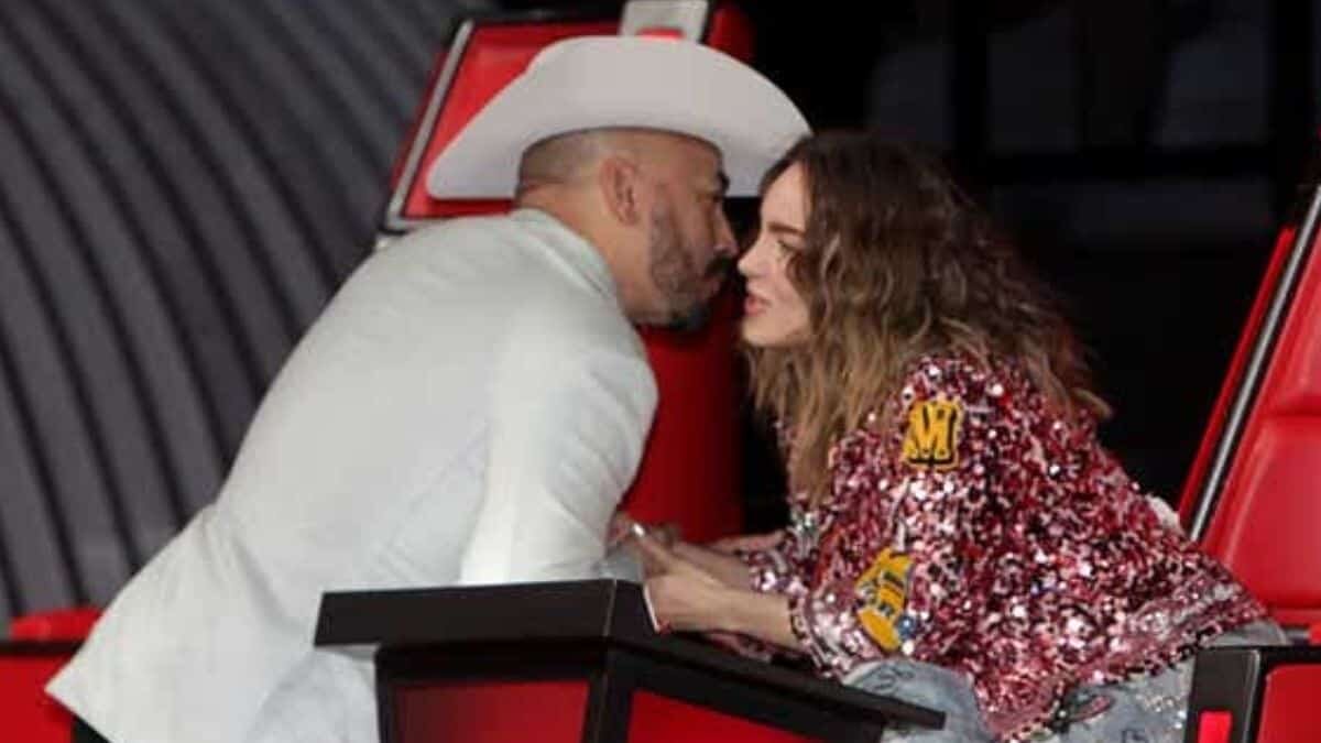Doña Rosa, mamá de Lupillo Rivera, salió en defensa de su hijo y arremetió en contra de Belinda, pues estuvo de acuerdo con su relación.