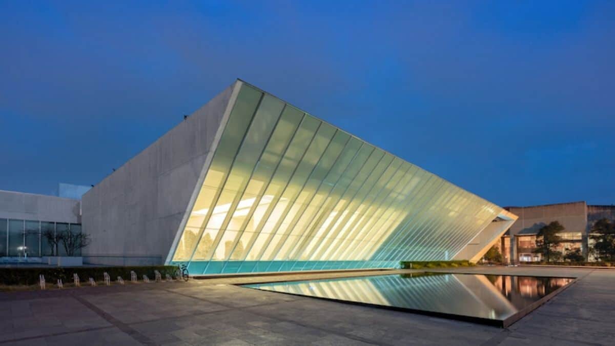 Tras más de un año, el MUAC volverá a abrir sus puertas al público con tres exposiciones.