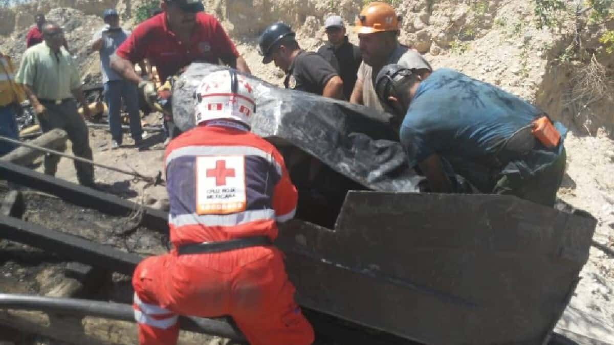 La mina se ubica en la región carbonífera de Coahuila, y en la que hasta el momento se sabe están atrapados 7 trabajadores.