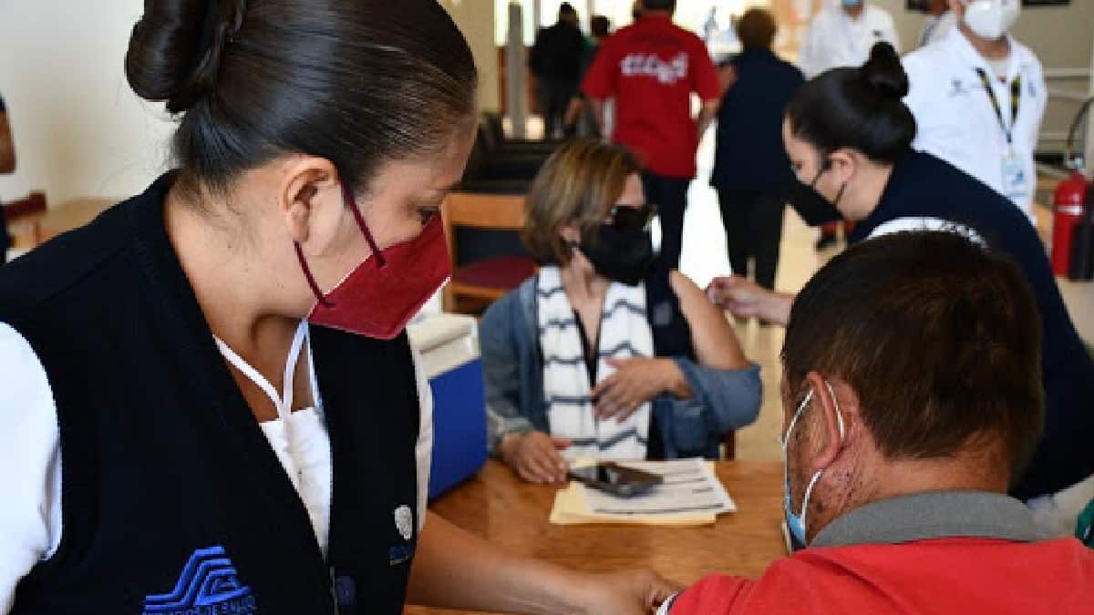 Comienza registro de fronterizos mayores de 18 años para vacunación anticovid